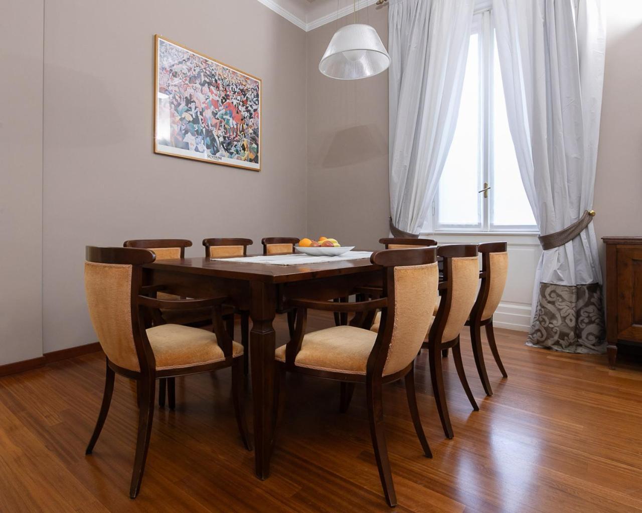 Giovio 11 - Eccellente - Spazioso - Centrale มิลาน ภายนอก รูปภาพ