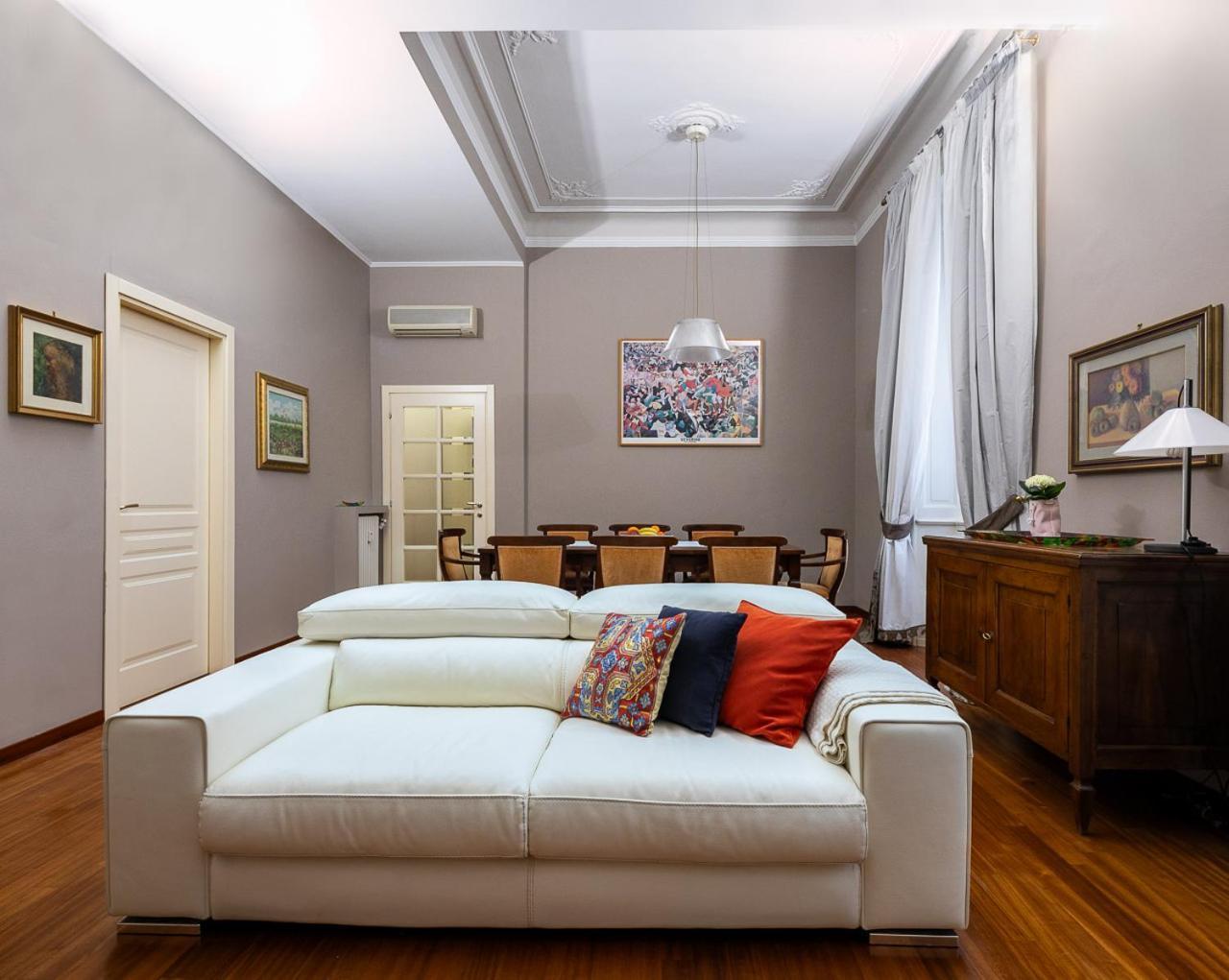 Giovio 11 - Eccellente - Spazioso - Centrale มิลาน ภายนอก รูปภาพ