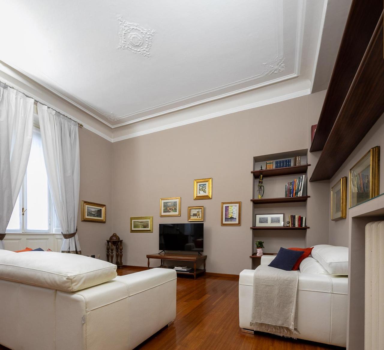 Giovio 11 - Eccellente - Spazioso - Centrale มิลาน ภายนอก รูปภาพ